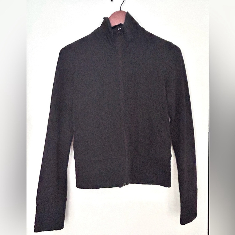 Lululemon Da Bomber zip Jacket Sweater Womens
Size 6 Full Zip black